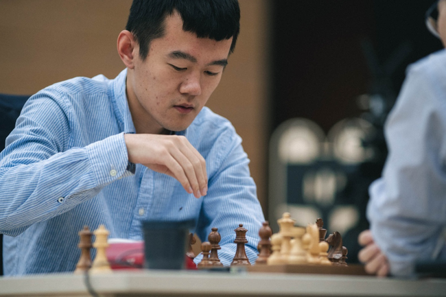 中国棋手丁立人